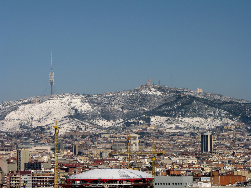 Barcelona snow skyline nº 5
Barcelona nevada 
Álbumes del atlas: aaa_no_album