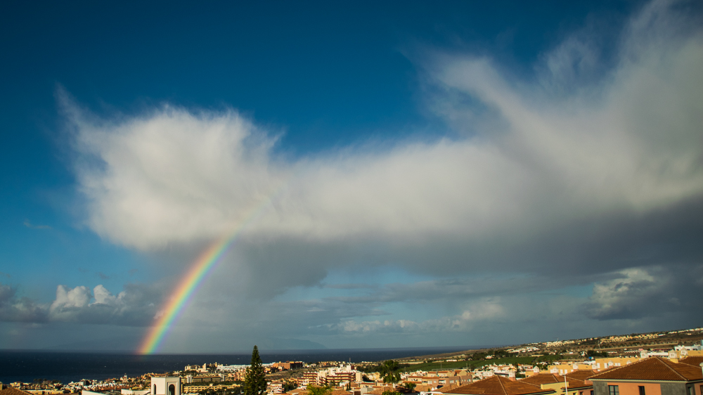 arco iris sobre la Gomera 9 enero 21
tras el paso de la borrasca filomena por Canarias  el 9 de enero disfrutamos de varios arcoiris 

