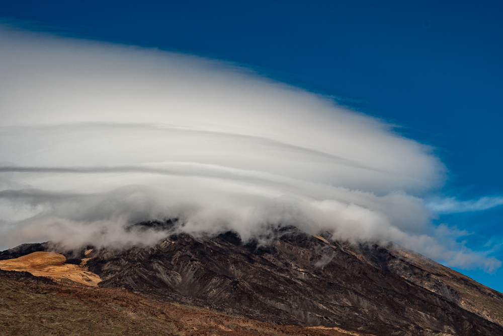 el famoso sombrero del Teide 
Álbumes del atlas: nubes_capuchon
