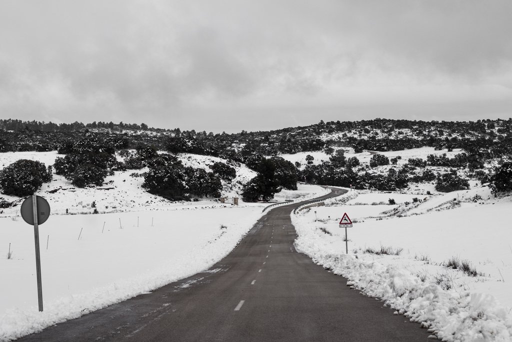 Carretera al paraiso
Fotografía realizada en El Sahuco (Albacete), durante la gran nevada ocasionada en Enero de 2017.
Álbumes del atlas: aaa_no_album