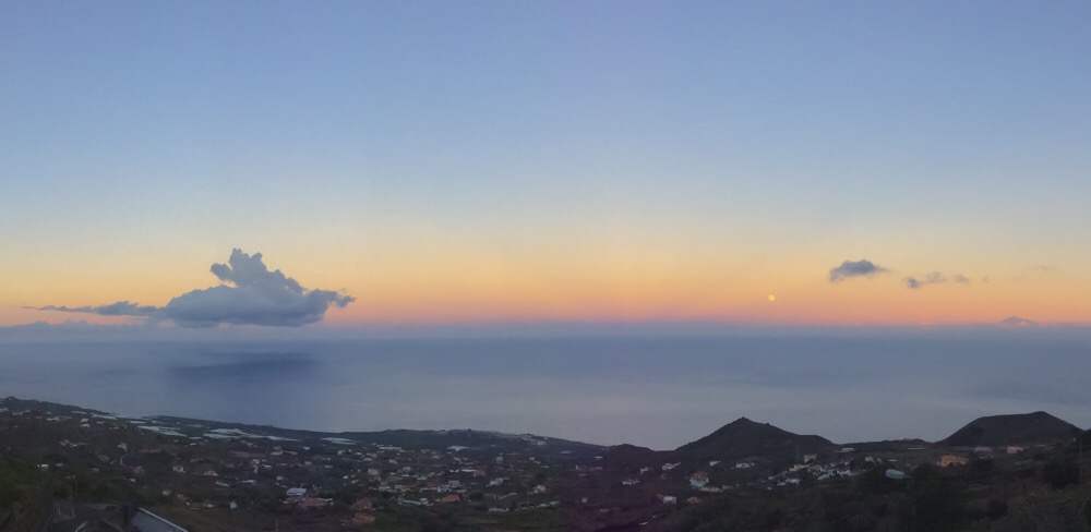 Octubre
Nube Luna Teide
