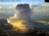 Cumulonimbus Precipitando en el Mar del Caribe