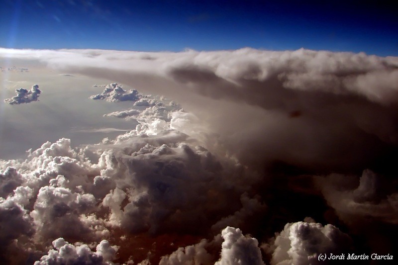 Yunque y mammatus
Álbumes del atlas: cumulonimbus incus nubes_desde_aviones