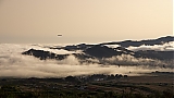 Cascada de nubes en el aeropuerto de Tenerife Norte
