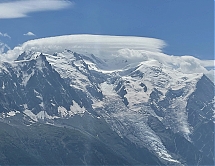 Nube_Sombrero.jpg