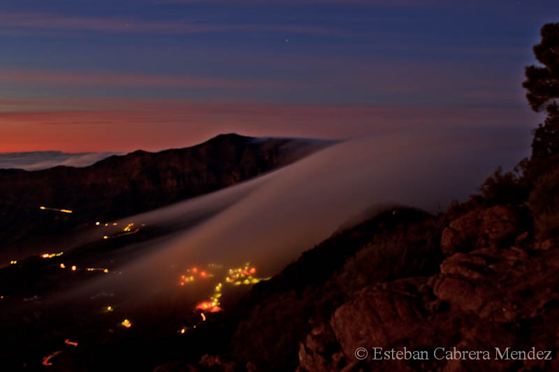 Cascada de nubes 
Álbumes del atlas: mar_de_nubes