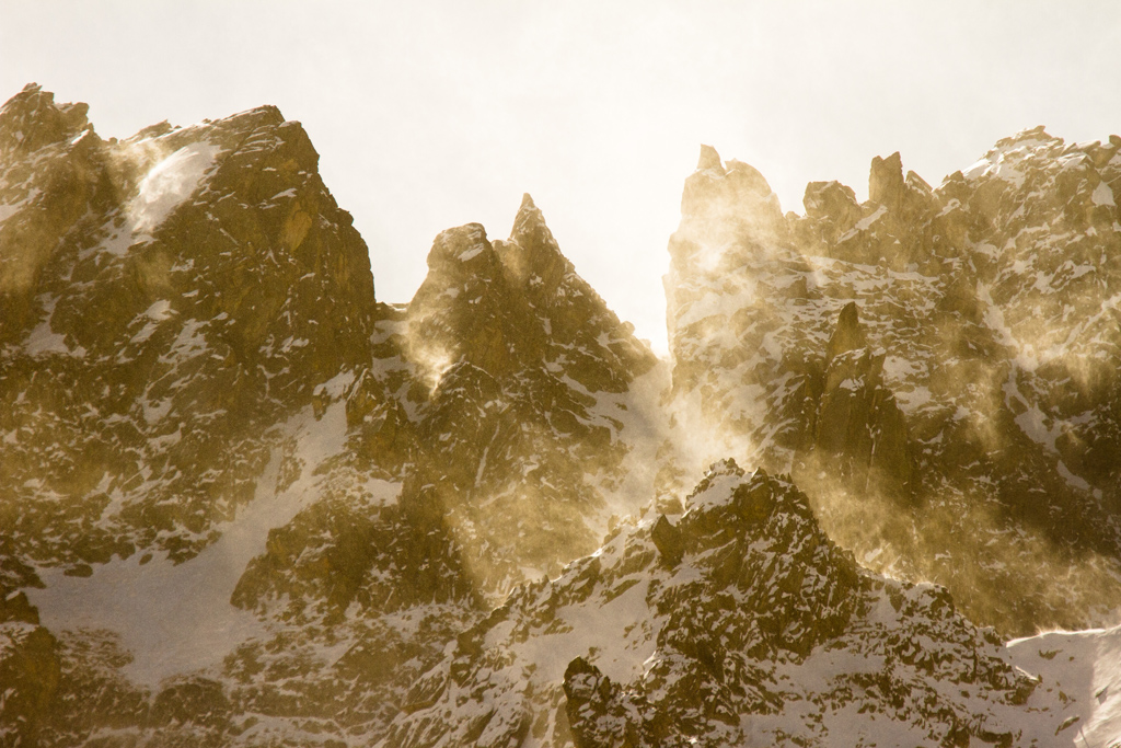 Dragones en las montañas
Furiosos viento del norte azotan las cumbres haciendo parecer que han regresado los dragones
Álbumes del atlas: ZFI16 paisaje_nevado