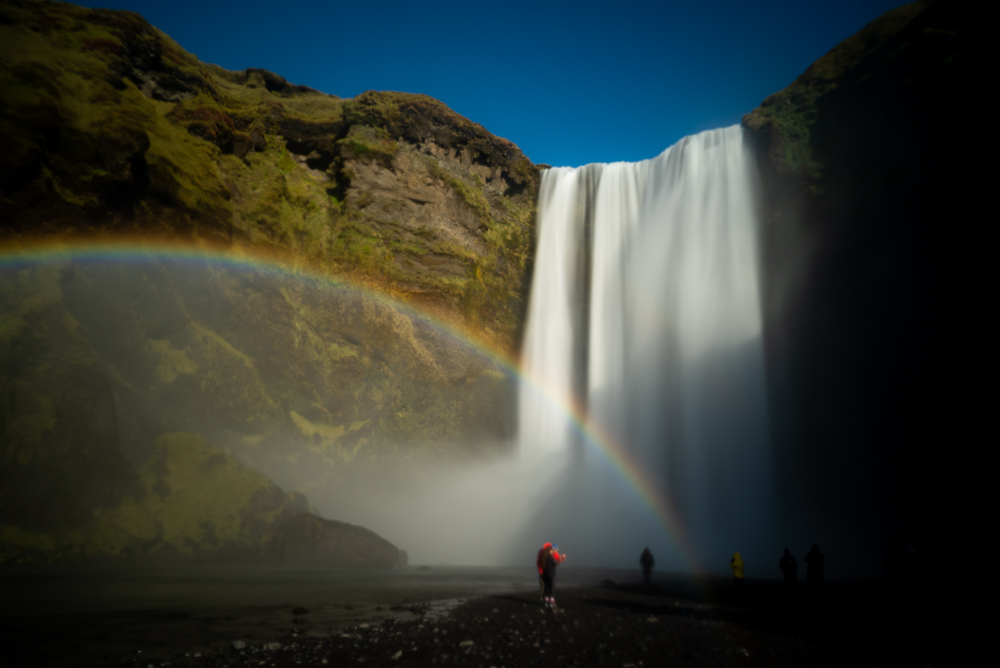 Arco iris Skogafoss 
la cascada Skogafoss en Islandia   cuando hay sol genera un  intenso arcoíris
Álbumes del atlas: arco_iris_por_rociones