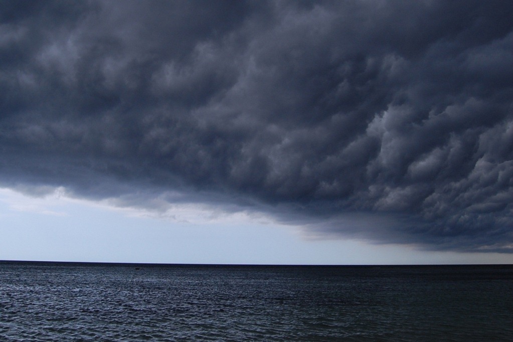 Frente tormentoso
Tormenta de verano en la costa norte de La Habana, Cuba
