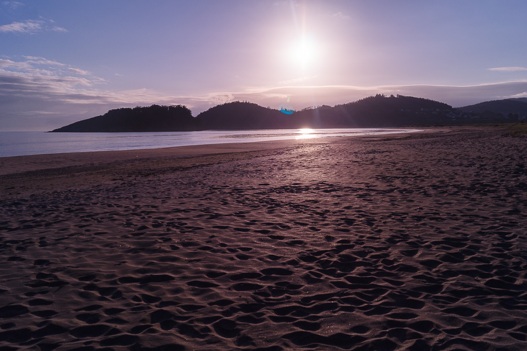 Area
Limpio amanecer sobre las arenas de la playa de Ortigueira.
Álbumes del atlas: aaa_no_album
