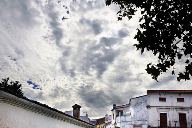Cambio de tiempo en Montánchez
Nubes anunciando cambio de tiempo en Montánchez

