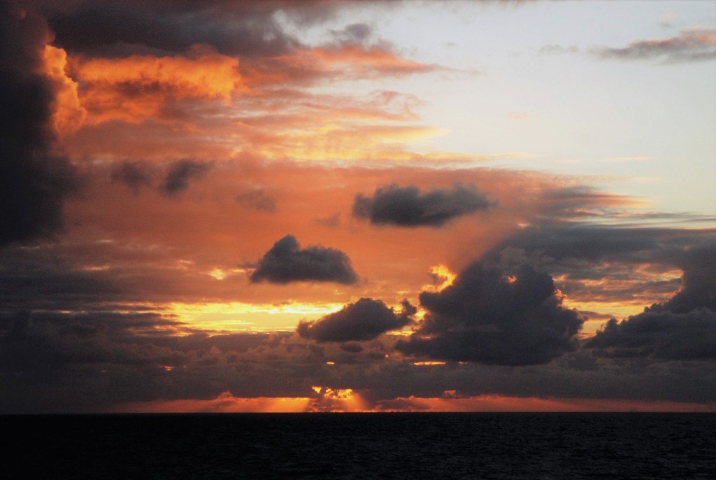 Puesta de sol
Tiempo cambiante el el atlántico Norte
