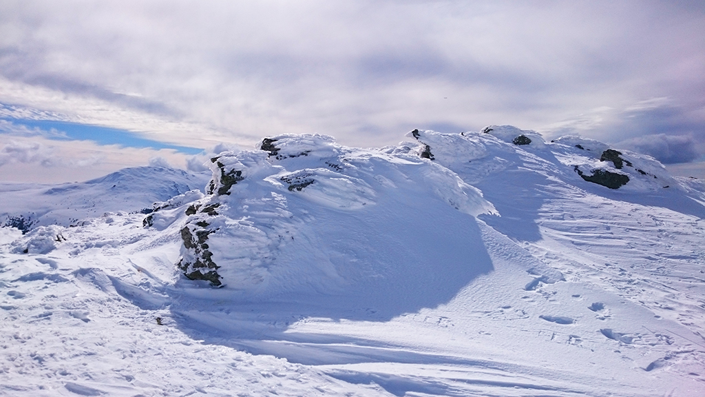 Sueños nevados
Fotografía tomada en la ascensión al Pico de la Hermana Mayor, Peñalara
