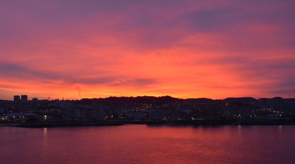 Rojonaranjarosa
Cielo de invierno en la bahía de A Coruña.
