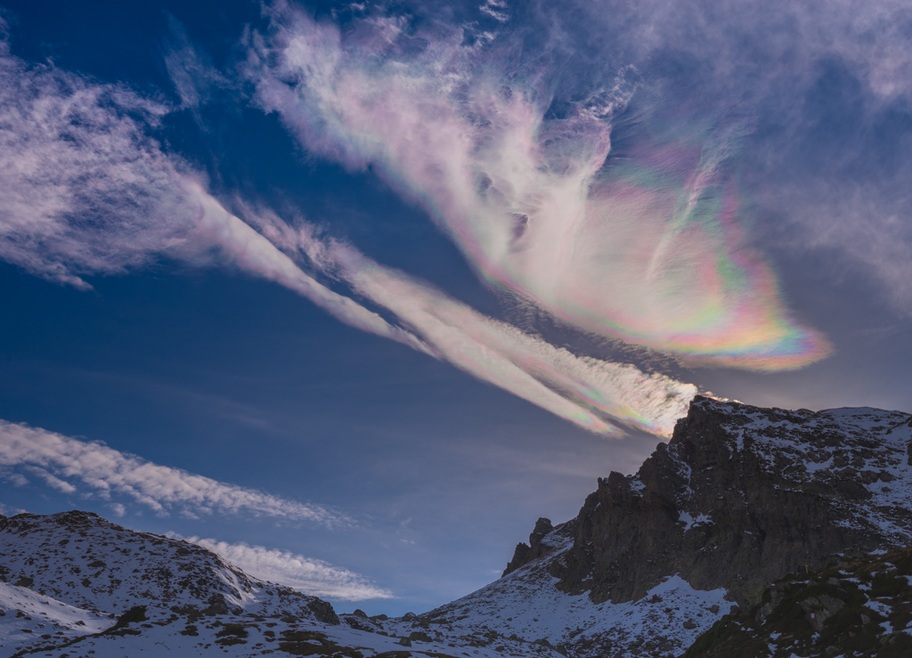 La nube arcoíris
Nube iridiscente en el Pirineo francés
