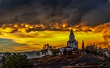 1-Mammatus_sobre_Puig-agut.jpg