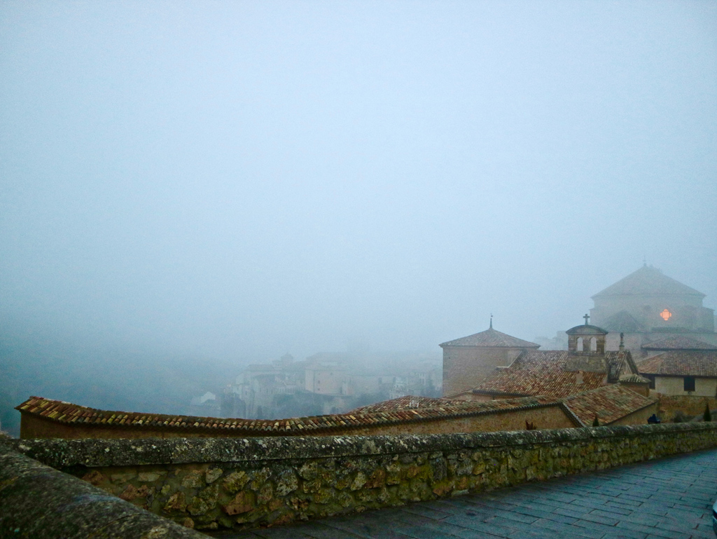 Niebla en Cuenca
La niebla cubría todo en la ciudad y dejó estas espectaculares vistas

