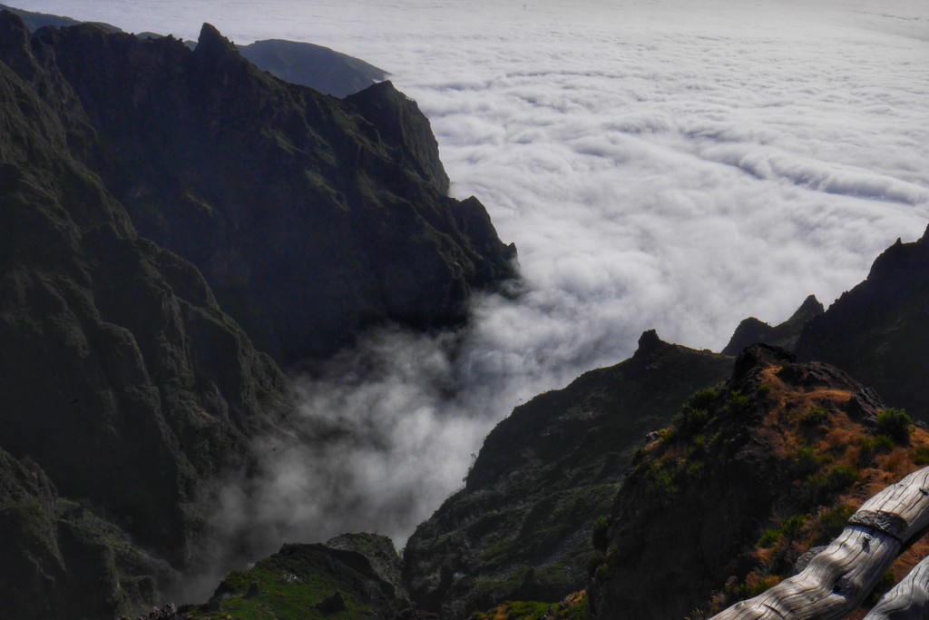 Madeira Pico Areiro
Álbumes del atlas: ZFV18 mar_de_nubes