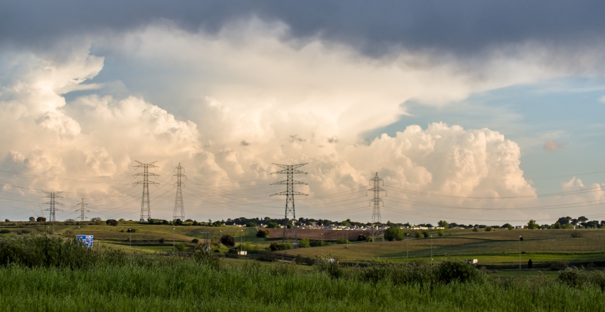 Fotografía a las afueras de Majadahonda en lo que va ser una tormenta.
