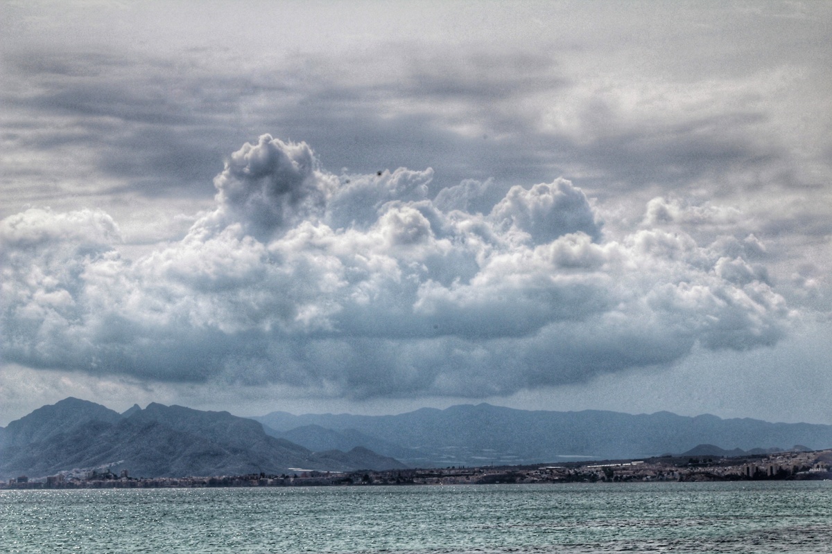 Gran nube fotografiada el año pasado en La azohia, Cartagena Murcia.
