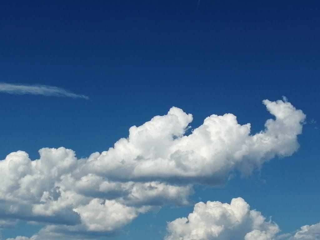 Nubes en Noain
Fotografía de nubes formadas una tarde calurosa de verano, mientras sopla el viento sur.
Álbumes del atlas: aaa_atlas