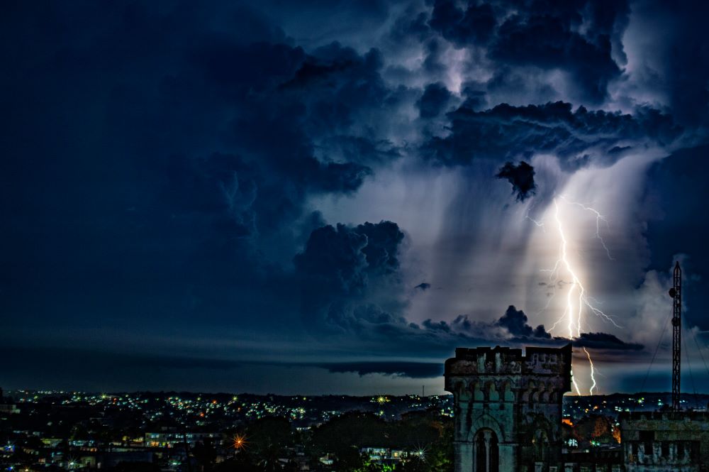 Foto hecha desde la azotea de la casa del autor en La Habana, Cuba. 
