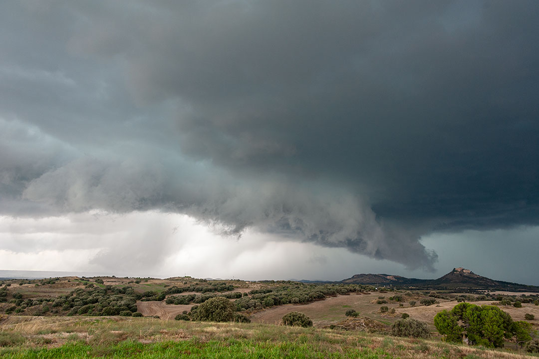 Célula descargando en la proximidad de el Pueyo de Barbastro.
