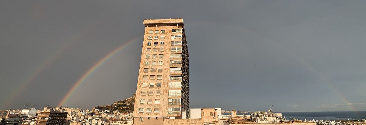 Doble arco iris en Alicante después del episodio de la DANA de la Comunidad Valenciana
