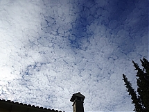 20251107_Tempanos-de-hielo-en-el-cielo.jpg