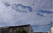 Altocumulus_cavum_Bollullos_del_Condado_15-10-2025.JPG