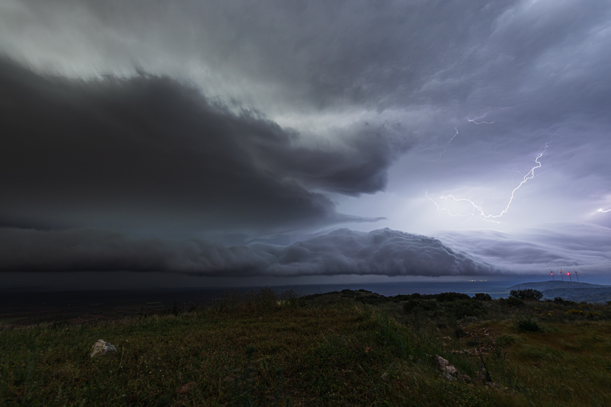 Célula de tormenta que se originó en Jaén avanzando hacia Ciudad Real.
