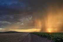 La_tormenta_avanza.jpg