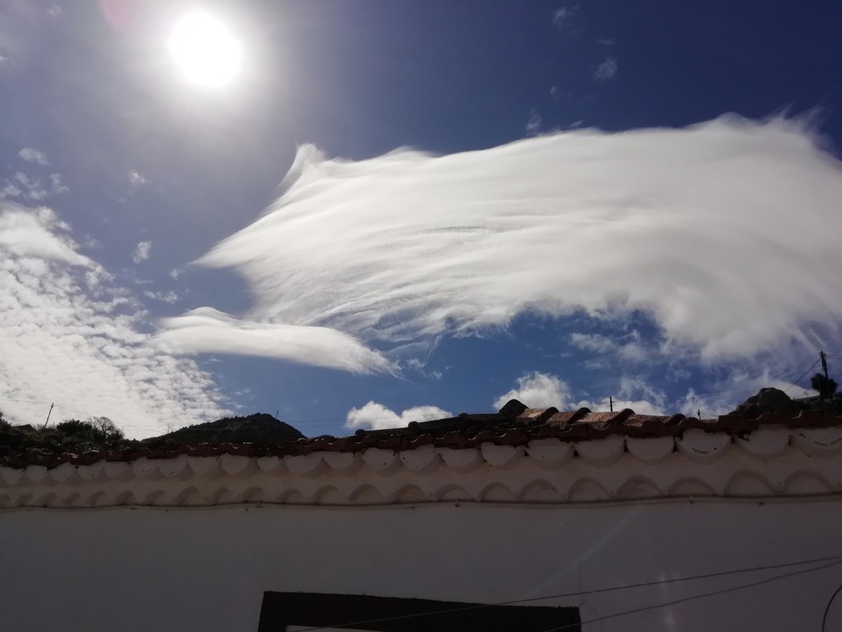 Fantasmas sobre La Palma
Nubes fantasma sobre las cumbres de La Palma
