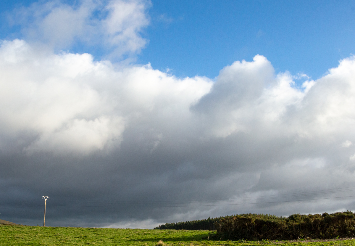 Nubes y claros en Xistral
